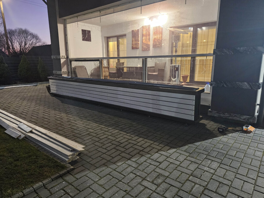 Skaidrūs tentai terasoms-z017